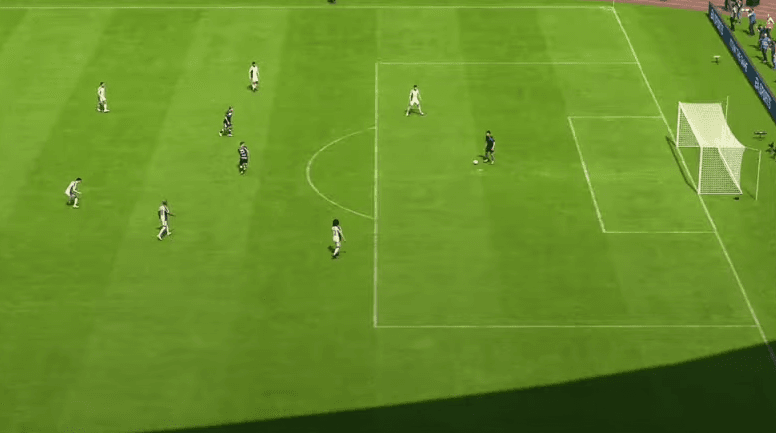Enquadramento aproximado de disputa de bola no EA Sports FC 25